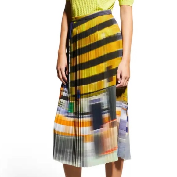 NWOT Christian Lounoutins PigalleFollies 100 Patent Nude Pumps - Picture 13 of 17